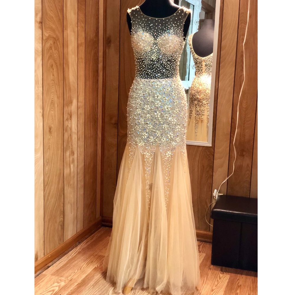 Homecoming Court Dress/ Formal Gown/ Pageant Dress